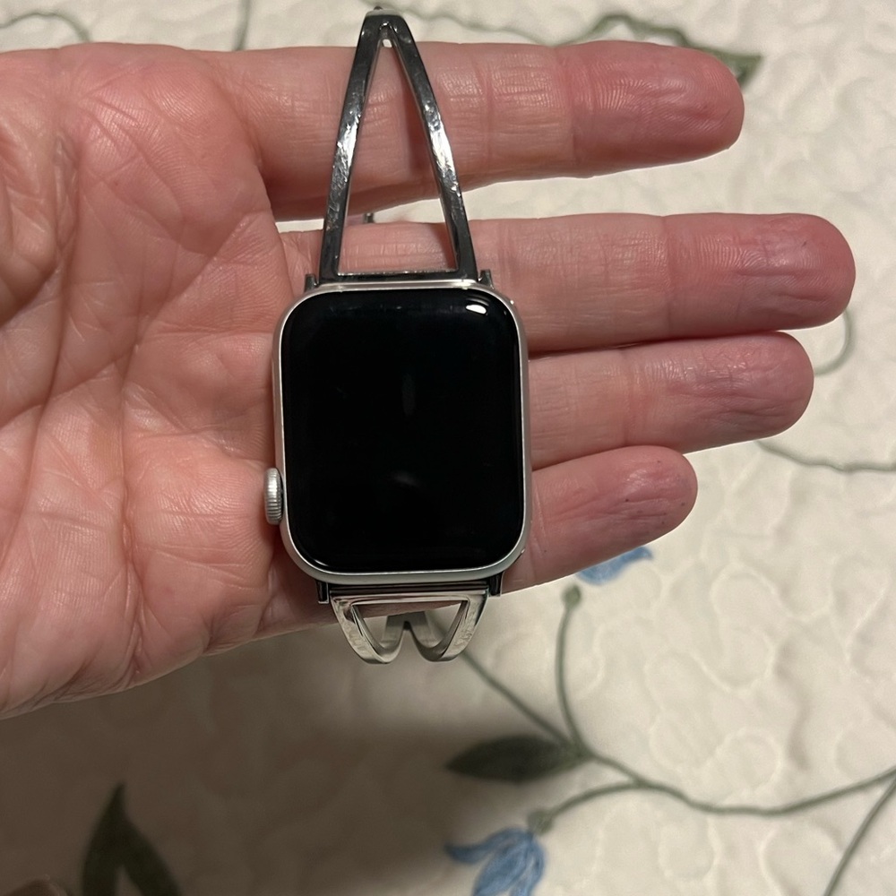 Apple Watch Series 8